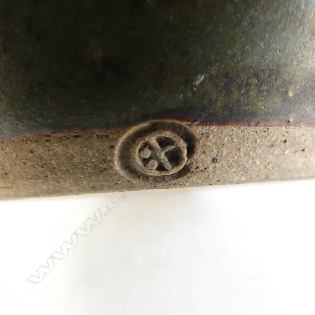 BARRY BALL STUDIO POTTERY JUG H.250mm Image 1++