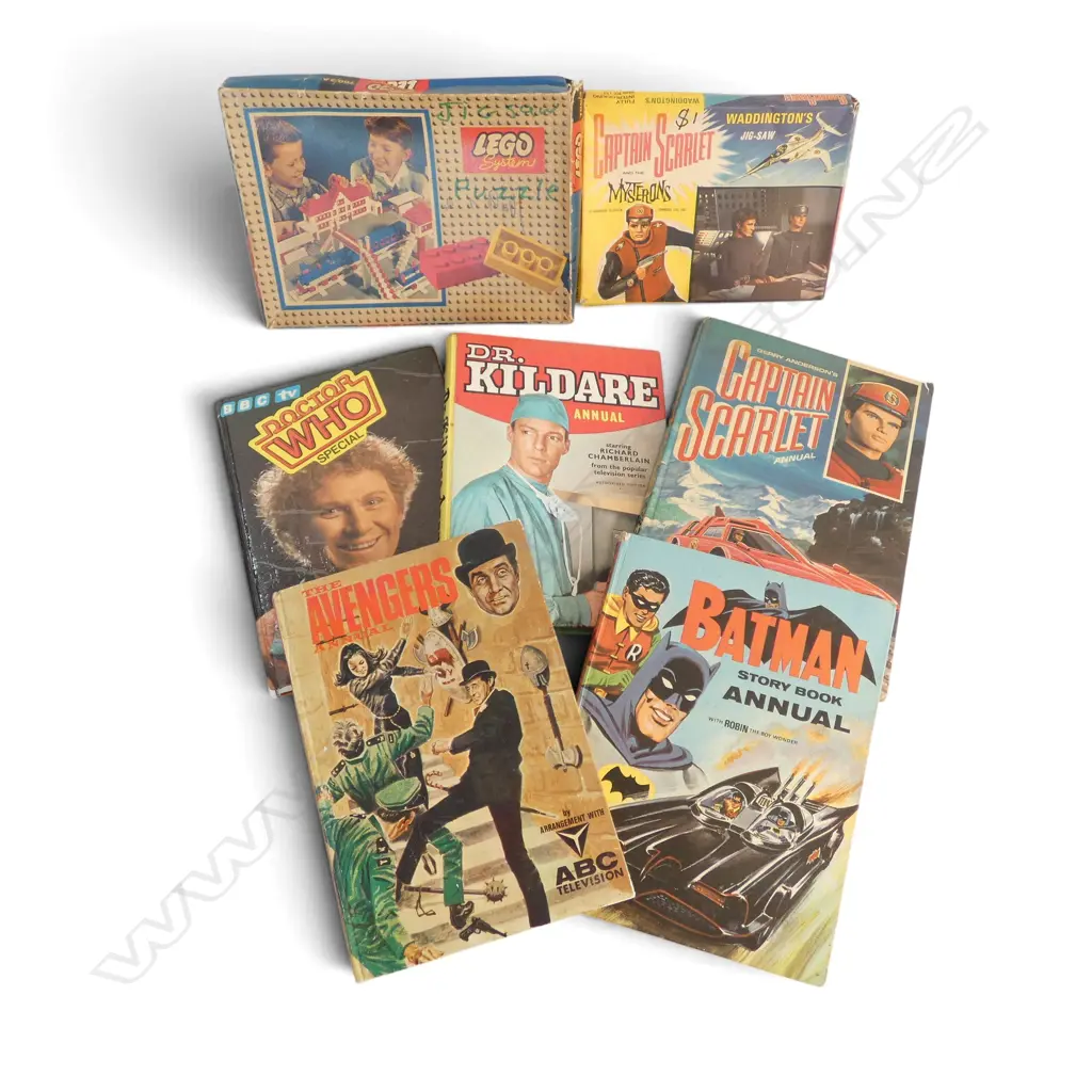 ASST. RETRO BOOKS & PUZZLES Incl. CAPTAIN SCARLET Image 1++