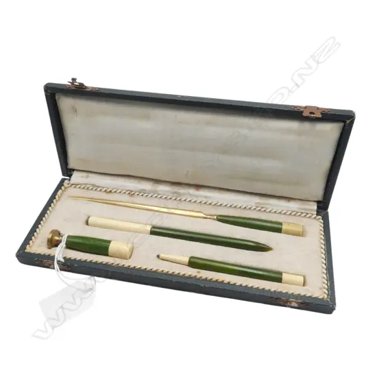 ART DECO BOXED DESK SET lid hinge torn