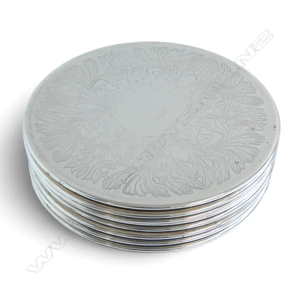 SET 8 SILVER PLATED PLACEMATS, D.195MM Image 1++
