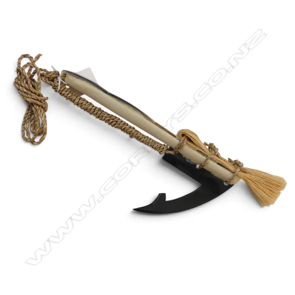 DECORATIVE POLYNESIAN FISHHOOK WITH MOTHER OF PEARL BONE SHELL && NATURAL FIBERS L250MM Image 1++