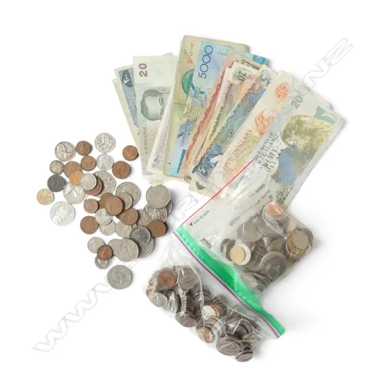 ASST. N.Z. & WORLD NOTES & COINS 