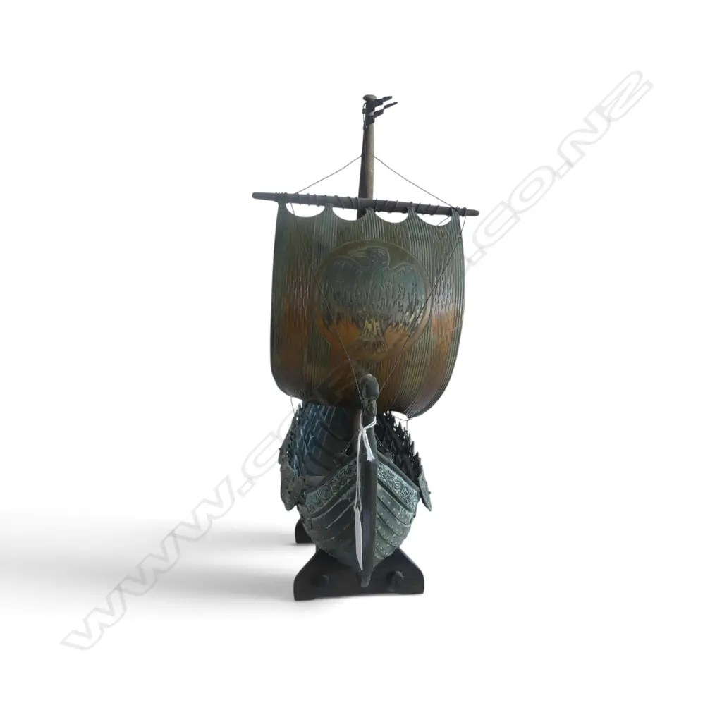 METAL VIKING SHIP ON STAND H.390mm Image 1++