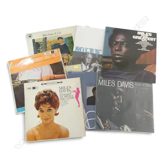 9 MILES DAVIS LPs