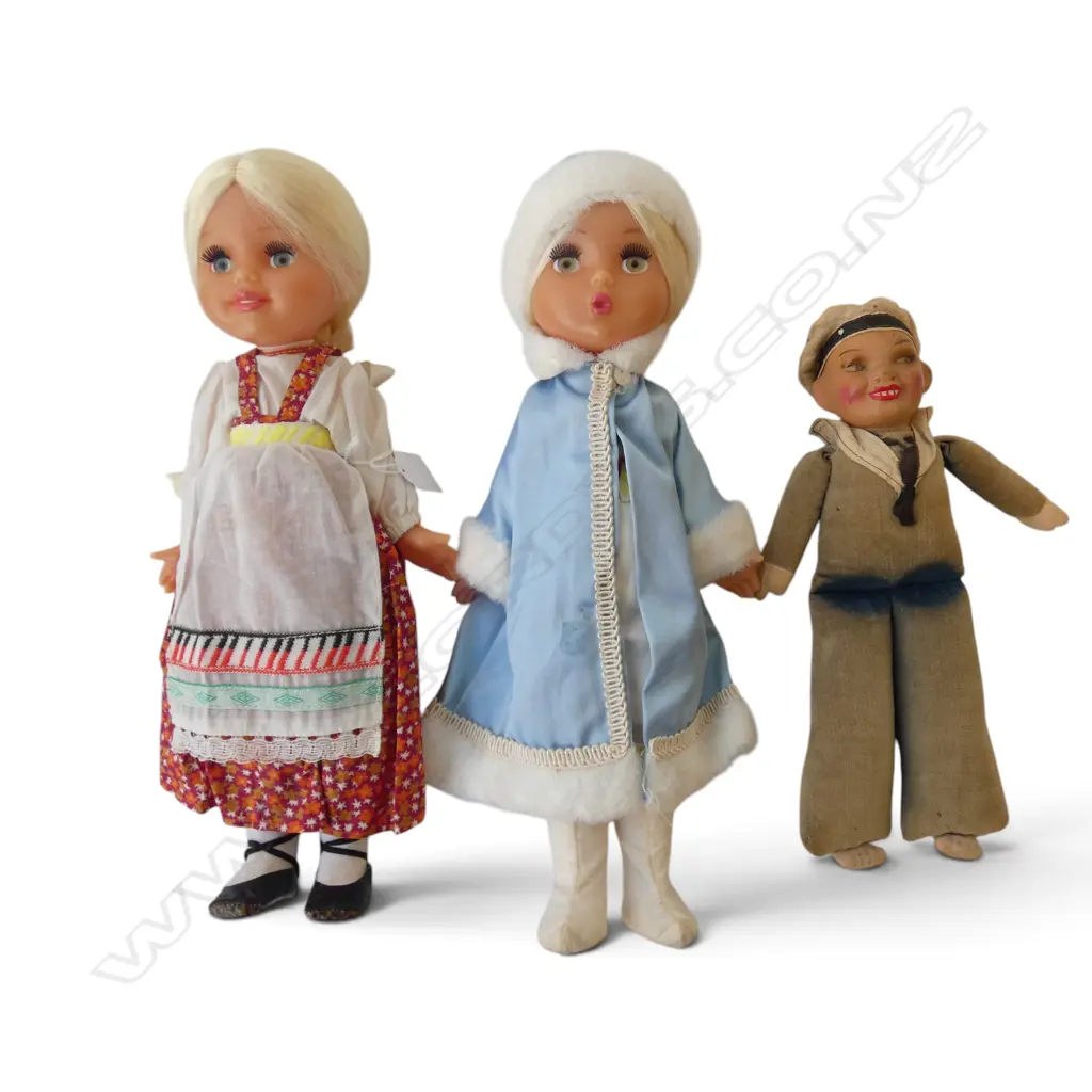 3 VINTAGE DOLLS H.340mm Image 1++