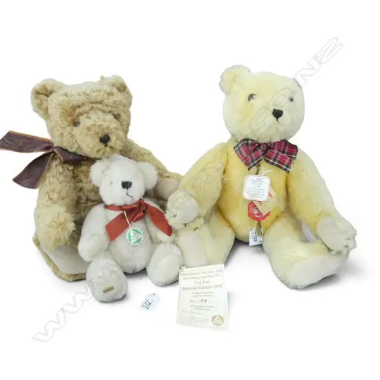 3 VINTAGE HERMANN TEDDY BEARS H.400mm