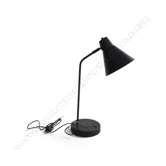 DESK LAMP w. WIRELESS CHARGER H.550mm