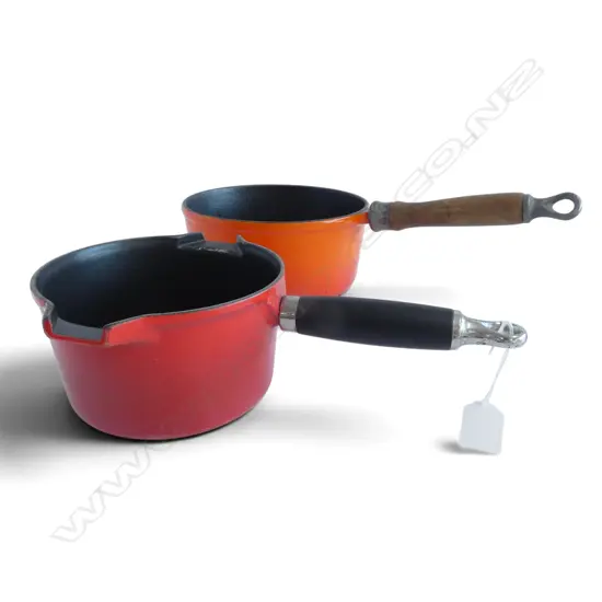 2 VNTG CAST IRON SAUCEPANS LE CREUSET FRANCE #16 & OTHER, L.295MM-370MM D.160MM-180MM