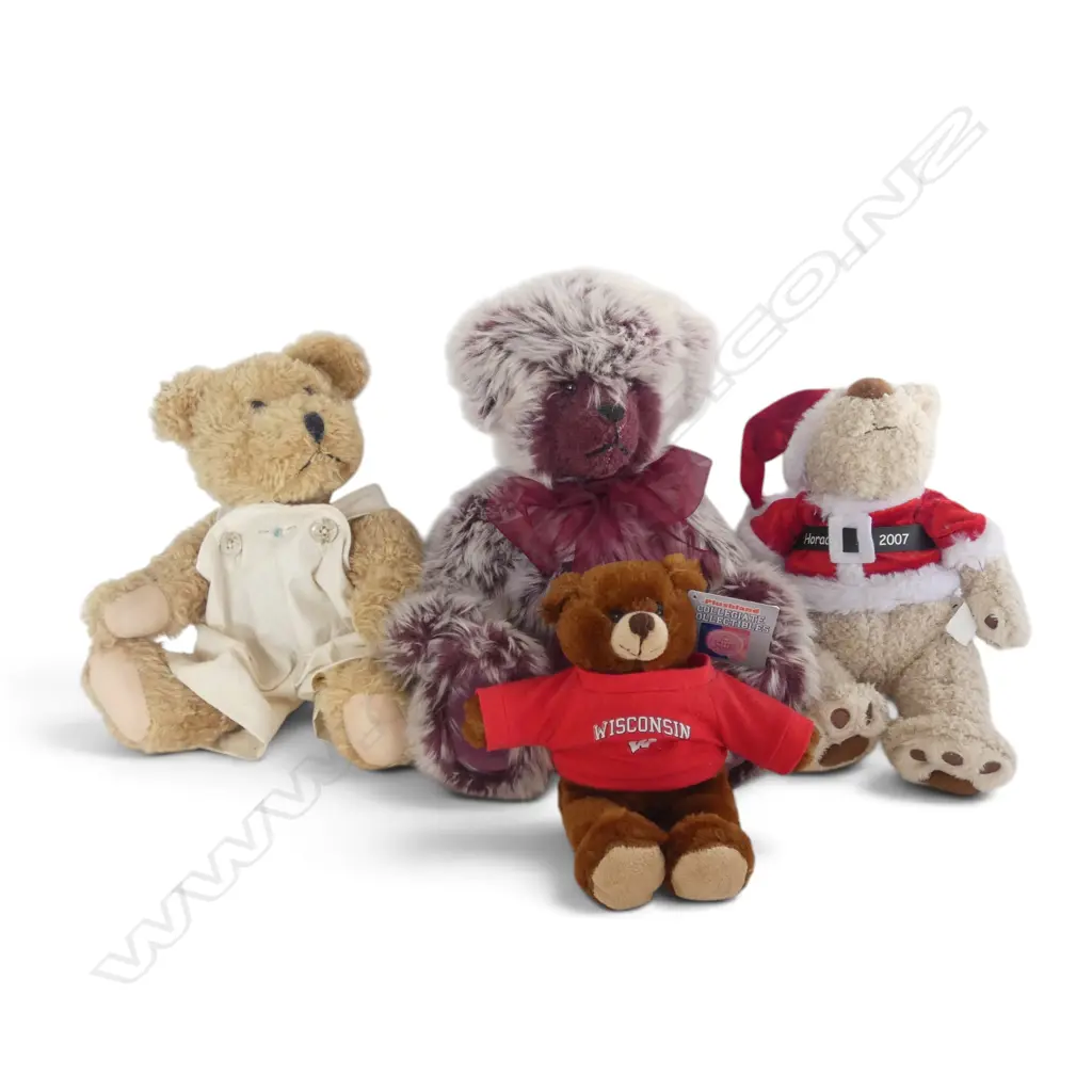 4 TEDDY BEARS  Image 1++