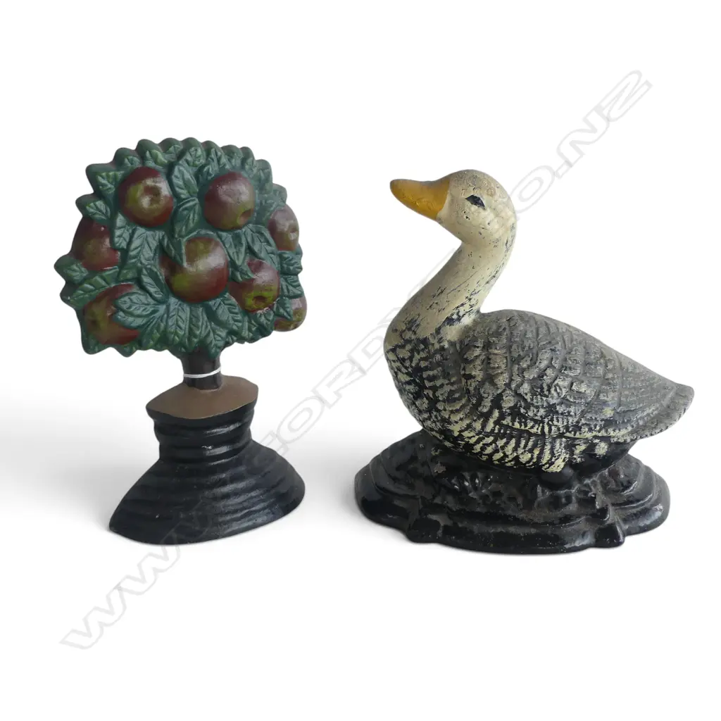 2 CAST IRON DOOR STOPS; DUCK & APPLE TREE H.230mm Image 1++