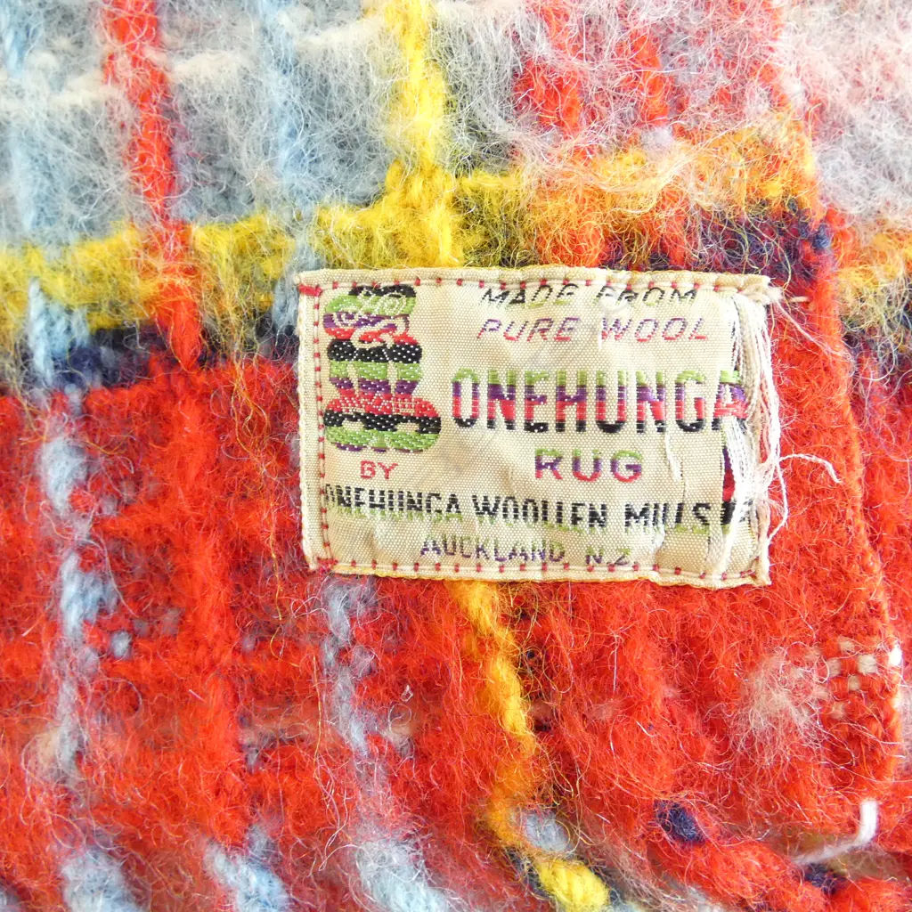 ONEHUNGA TIKI ALL WOOL TARTAN CAR RUG RED COLOURWAY L1700 W1380MM Image 1++