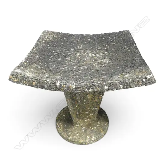 EXPOSED CONCRETE BIRD BATH 560x580x570mm