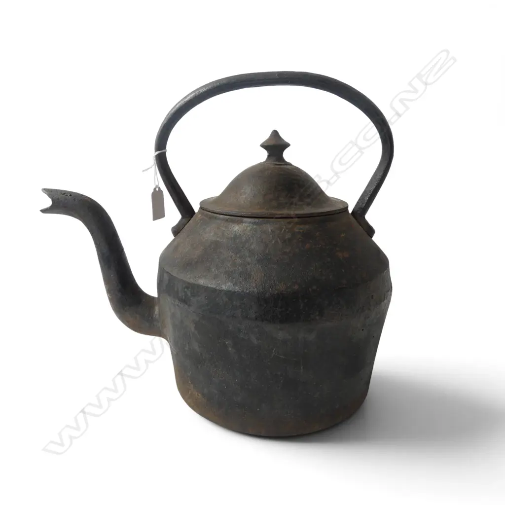 LG CAST IRON KETTLE No.8 16 pints H.340mm Image 1++
