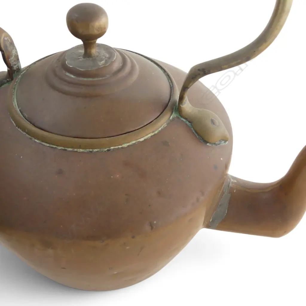 ANTIQUE COPPER KETTLE & COOKING POT reputedly ex. Wellington ferry Arahura H.290mm Image 1++