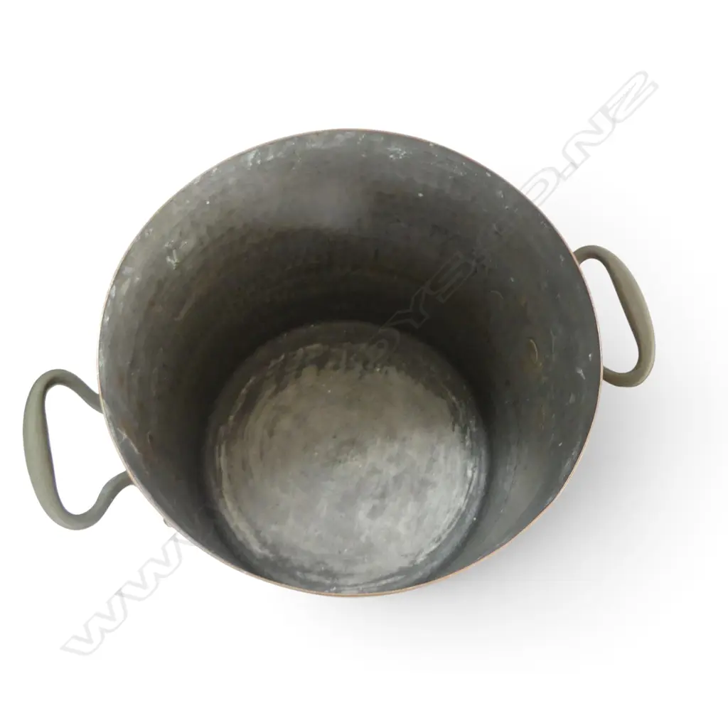 ANTIQUE COPPER KETTLE & COOKING POT reputedly ex. Wellington ferry Arahura H.290mm Image 1++
