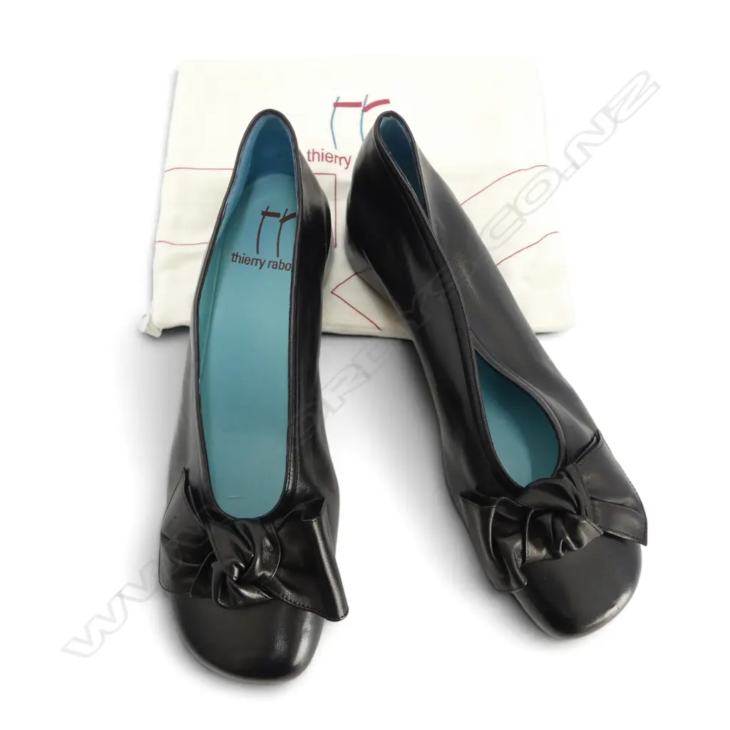 PR ITALIAN THIERRY REBOTIN SHOES, SZ W41, soft blk nappa leather, unworn condition, ex SCARPA Image 1++