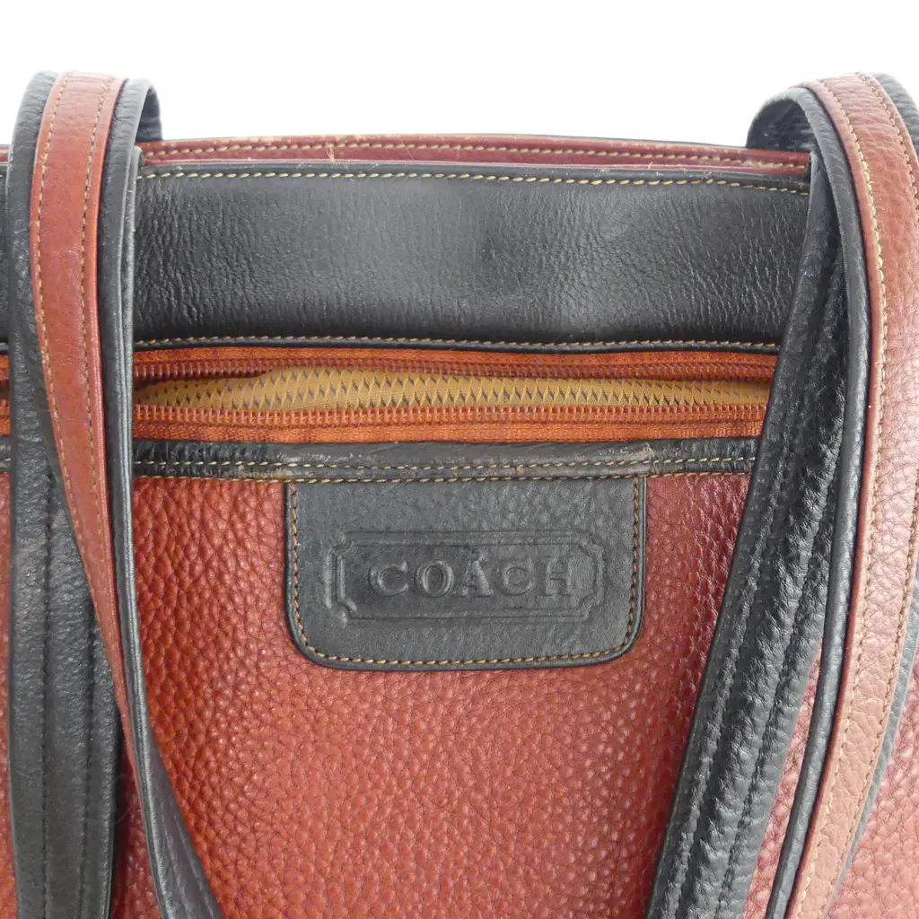 VINTAGE COACH RUSTY BROWN & BLACK PEBBLED LEATHER HAND BAG & ITALIAN GENUINE LEATHER HAND BAG, TALLST 300 X 300MM Image 1++