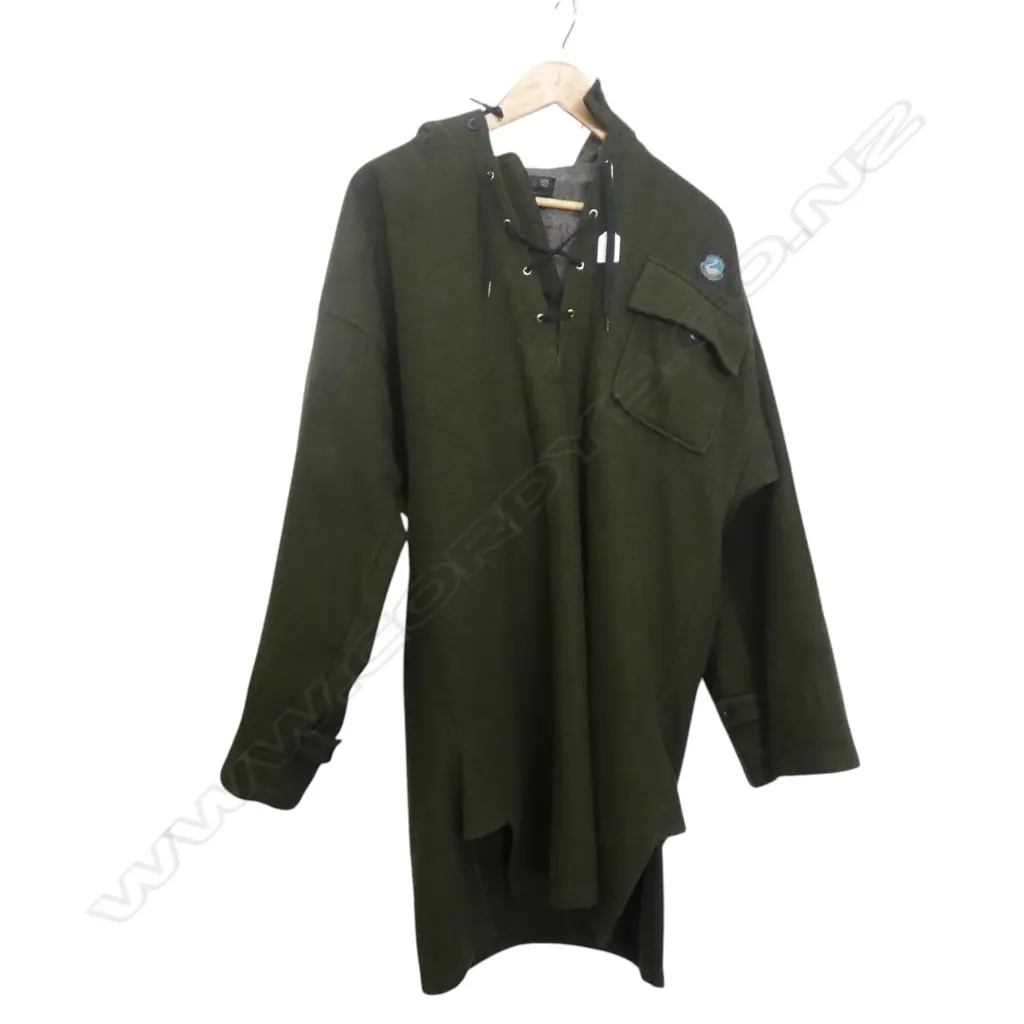 SWANDRI JACKET w. mountain firearms patches, size XOS Image 1++