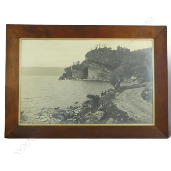 LG PHOTO PRINT, WAIKAREMOANA RD NEAR PANEKIRI BLUFFS 620x980mm