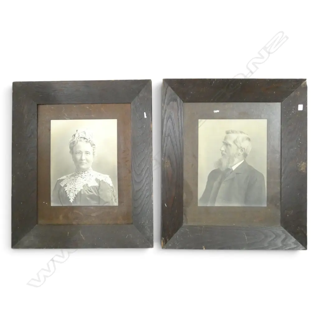 PR  EARLY 20th PORTRAITS IN OAK FRAMES 385x300mm (740x620mm OVERALL) Image 1++