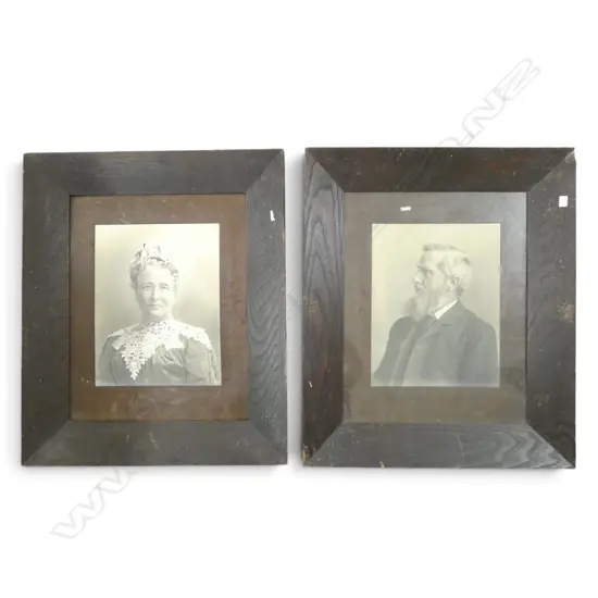 PR  EARLY 20th PORTRAITS IN OAK FRAMES 385x300mm (740x620mm OVERALL)