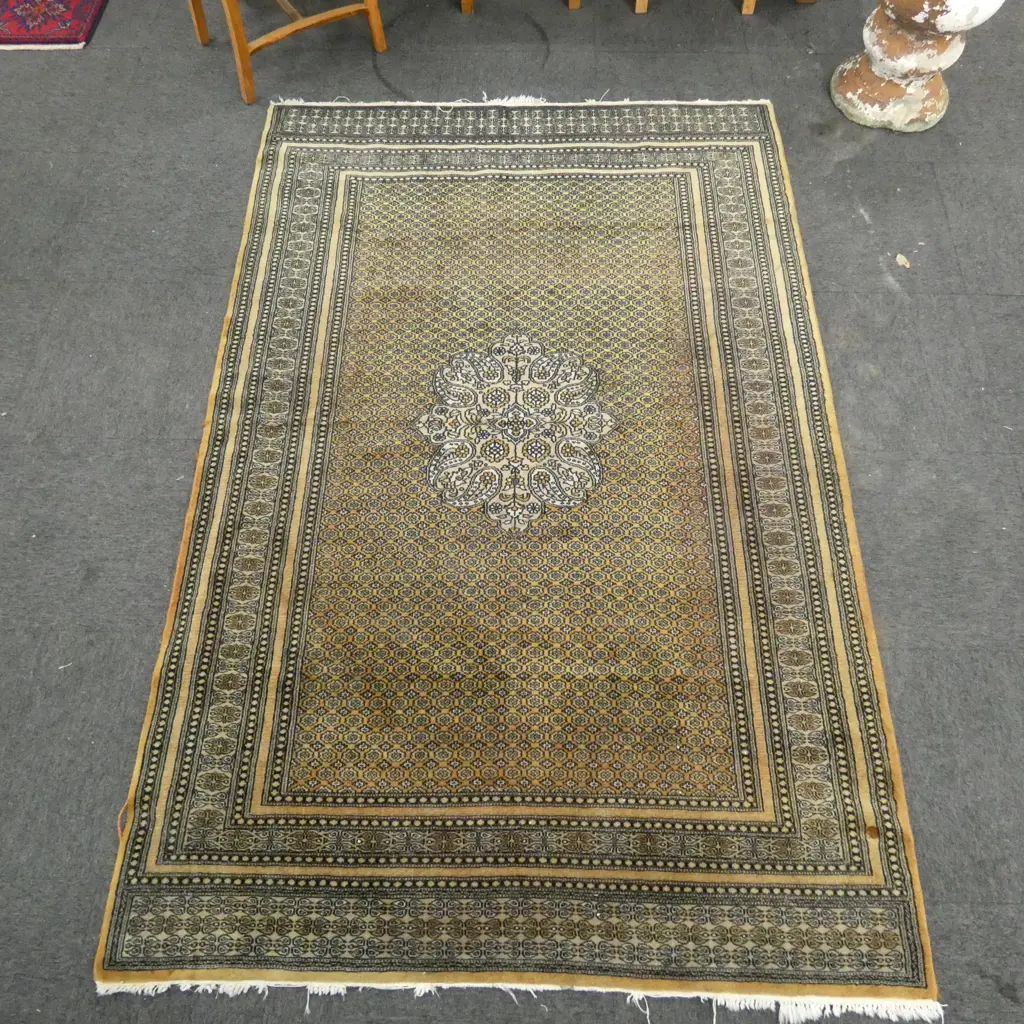 HAND KNOTTED WOOL PILE RUG 2430X1580MM Image 1++