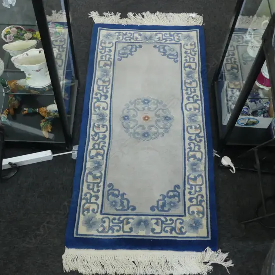 ORIENTAL RUG, THICK TUFTED PILE 1450x620mm (INCL. TRIM)