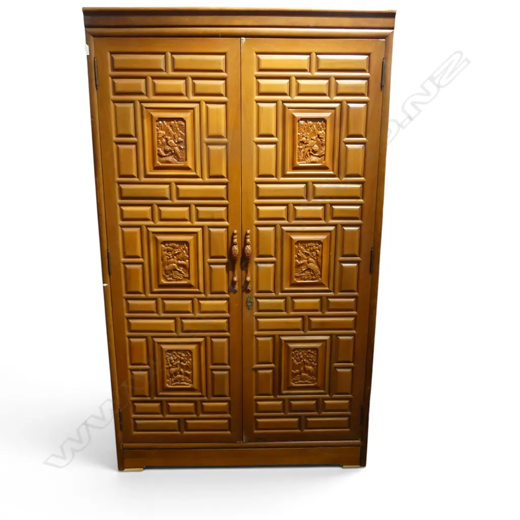 ORIENTAL CABINET 1525x405x810mm Image 1++