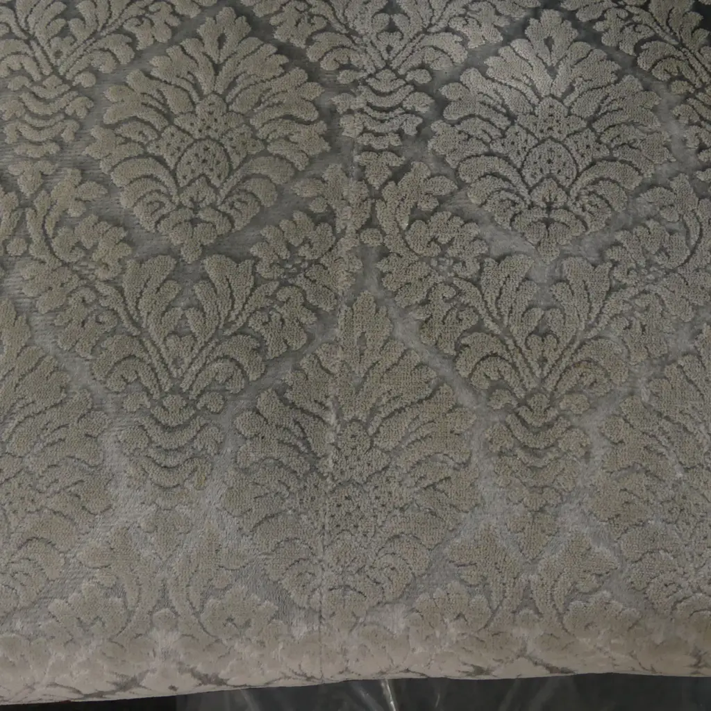 VICTORIAN SOFA 2300x700x800mm Image 1++