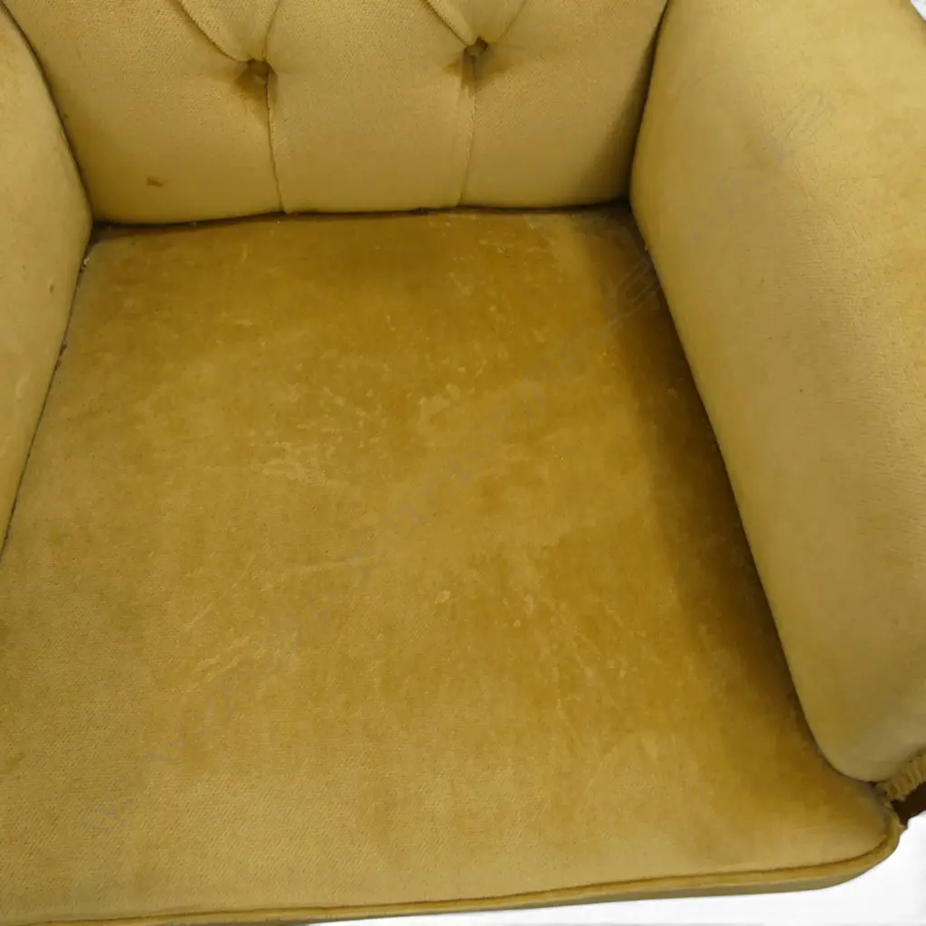 PR VELVET UPHOLSTERED ARMCHAIRS Image 1++