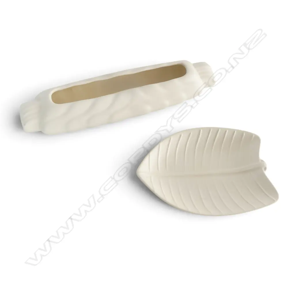 CROWN LYNN TROUGH VASE & LEAF DISH L.230mm Image 1++