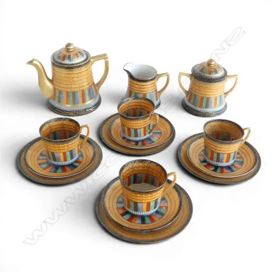 JAPANESE PORCELAIN 4 PLACE TEASET decoration worn