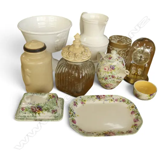 10 ITEMS; DOME CLOCK, 3 LIDDED CONTAINERS, WHITE JUG (CHIPS) H.295 ETC