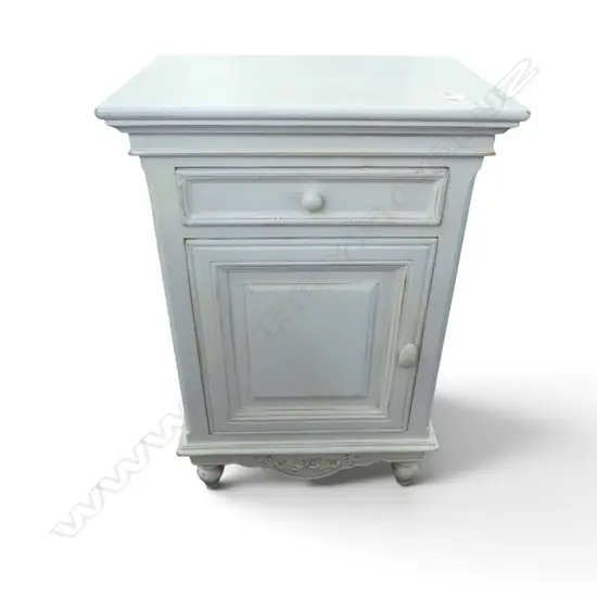 WHITE PAINTED SMALL CABINET 480x335x700mm