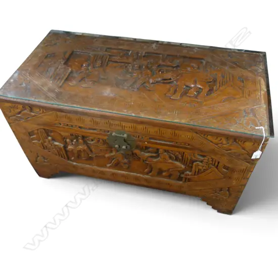 CAMPHOR CHEST glass top 880x435x490mm