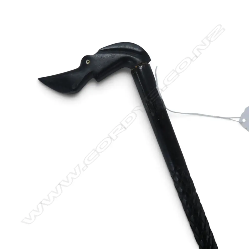 HARDWOOD CARVED LADIES CANE L730MM Image 1++