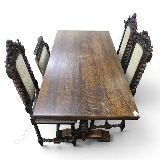 JACOBEAN STYLE OAK TABLE w. STRECHER BASE 1530x740x750mm & 4 CHAIRS (1 AF)