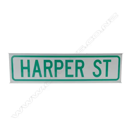 WELLINGTON STREET SIGN L.775mm
