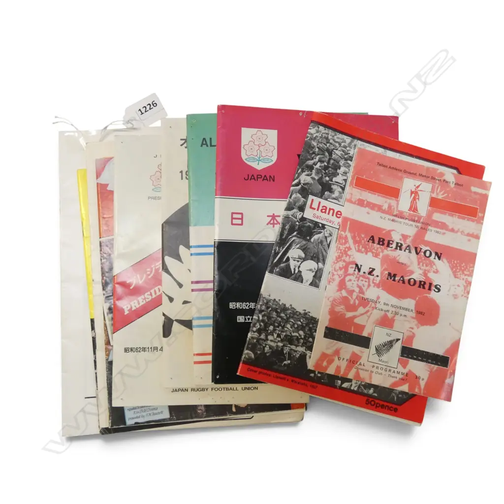 COLLECTION OF RUGBY PUBLICATIONS  Image 1++