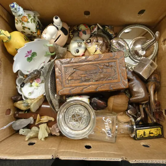 BOX OF ASST. COLLECTIBLES 