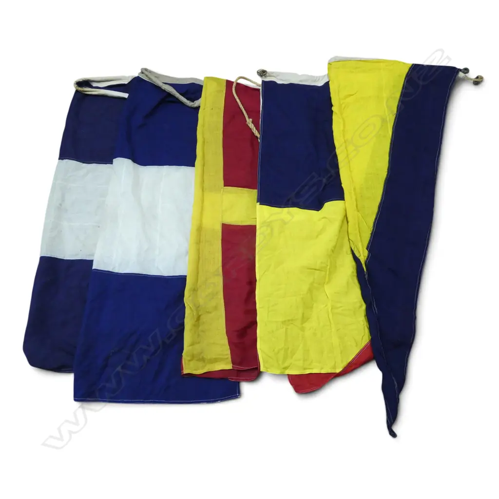 6 VINTAGE LINEN NAUTICAL FLAGS 900x1150mm Image 1++