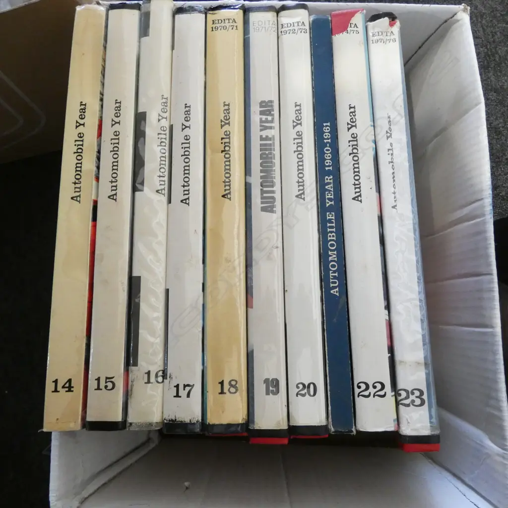 10 VOLS. 1960s/70s AUTOMOBILE YEAR Image 1++