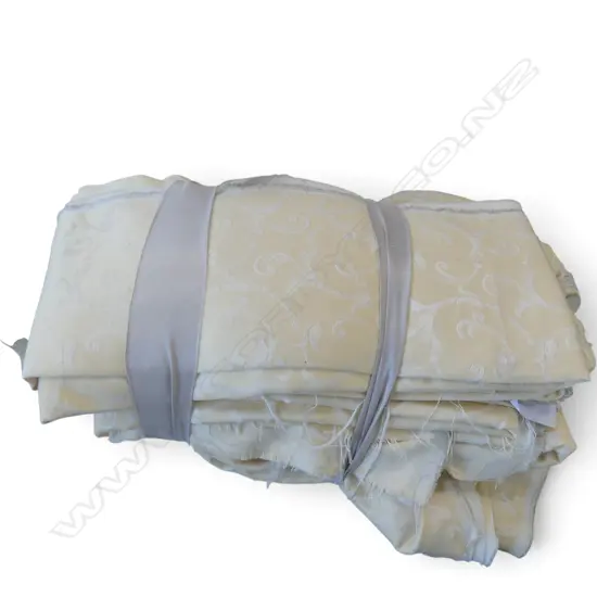 7 PCES OF CREAM DAMASK POLY/COTTON 14.95M TOTAL