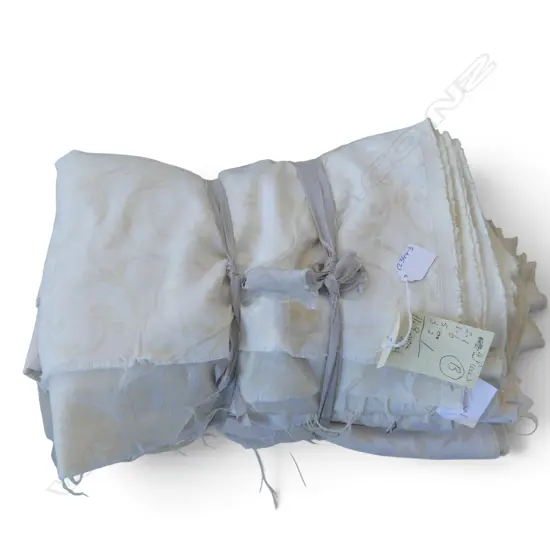 4 PCES OF IVORY DAMASK POLY/COTTON 11.9M TOTAL