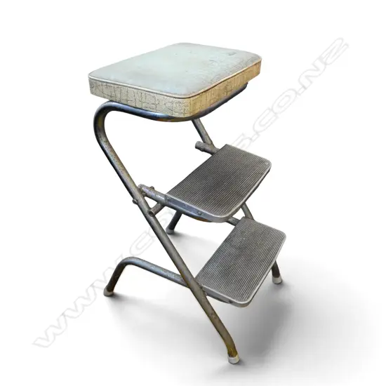 VINTAGE STEP STOOL H.660mm