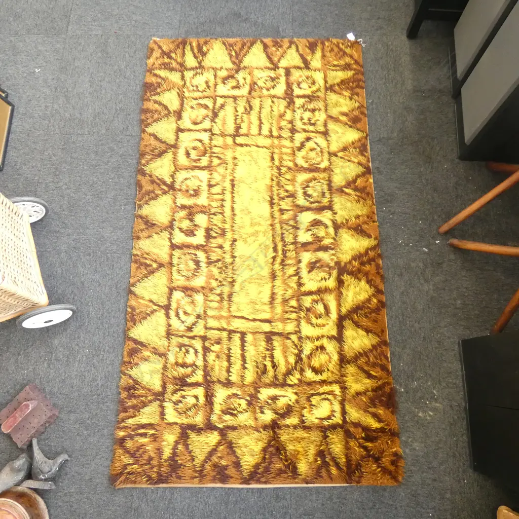 RUG Image 1++