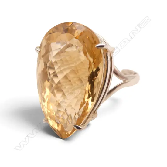 SILVER & LRG PEAR CUT CITRINE RING, SIZE Q