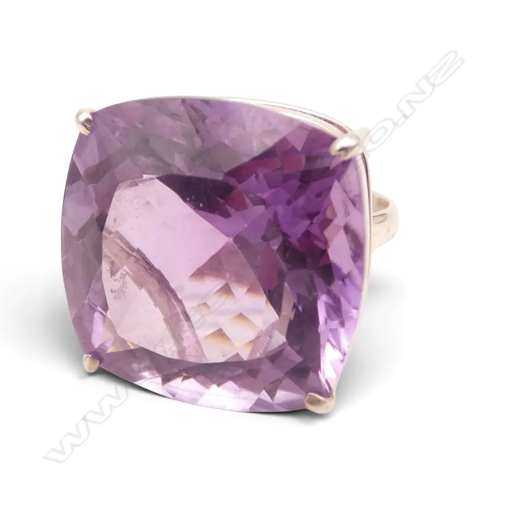 SILVER & LRG SQUARE CUT AMETHYST RING, SIZE P Image 1++