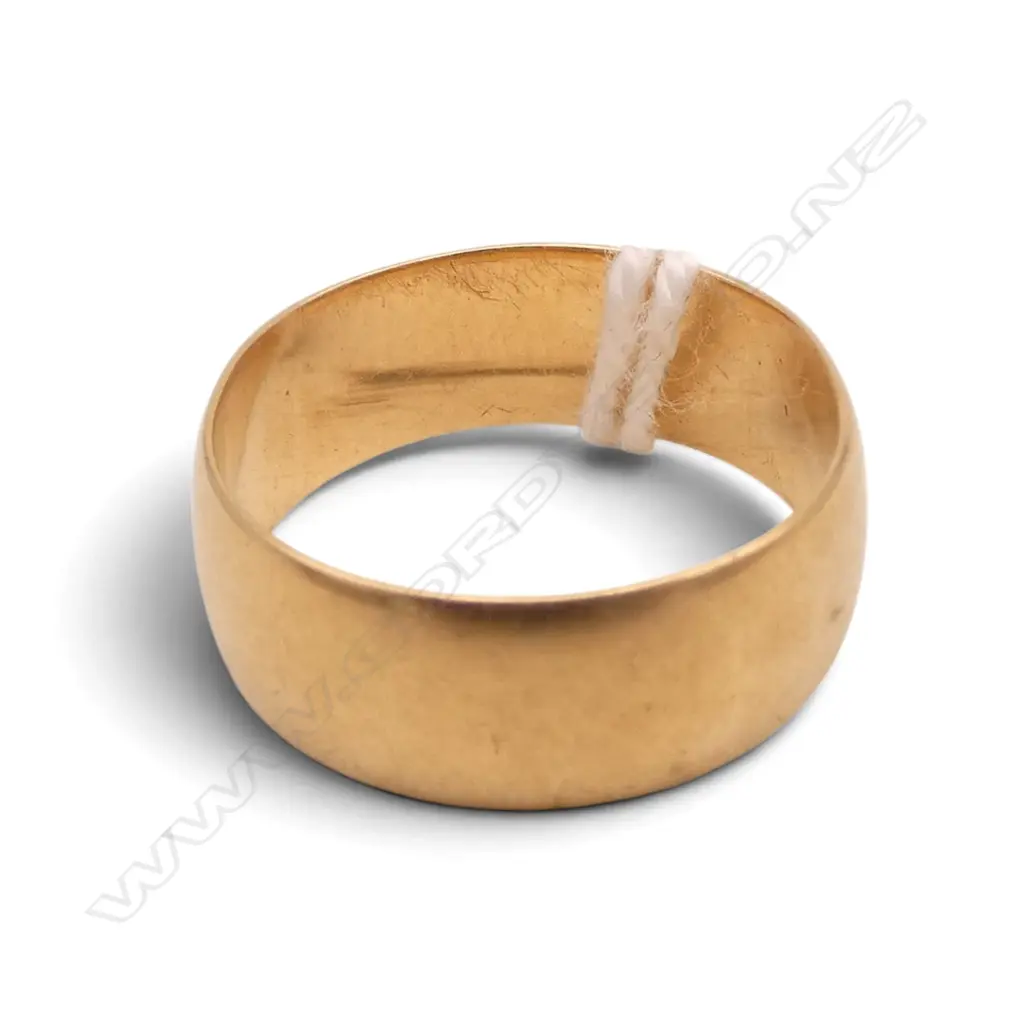 18CT WEDDER 4.7gms SIZE L Image 1++