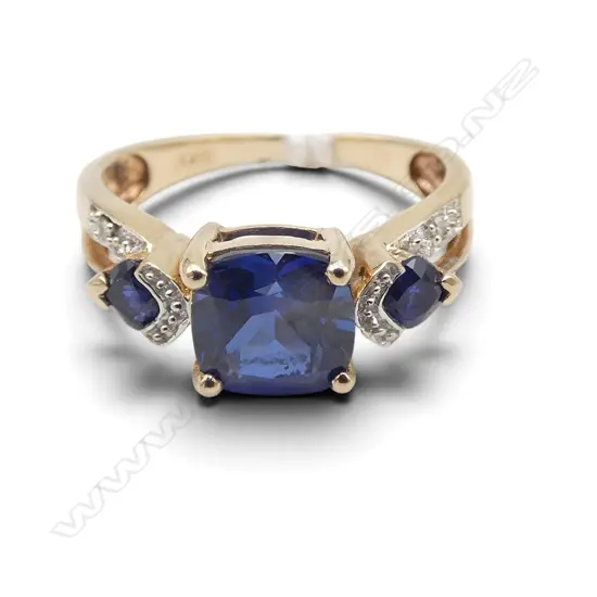 9ct CREATED BLUE GEM & DIAMOND SET RING, 2.4gm, size L